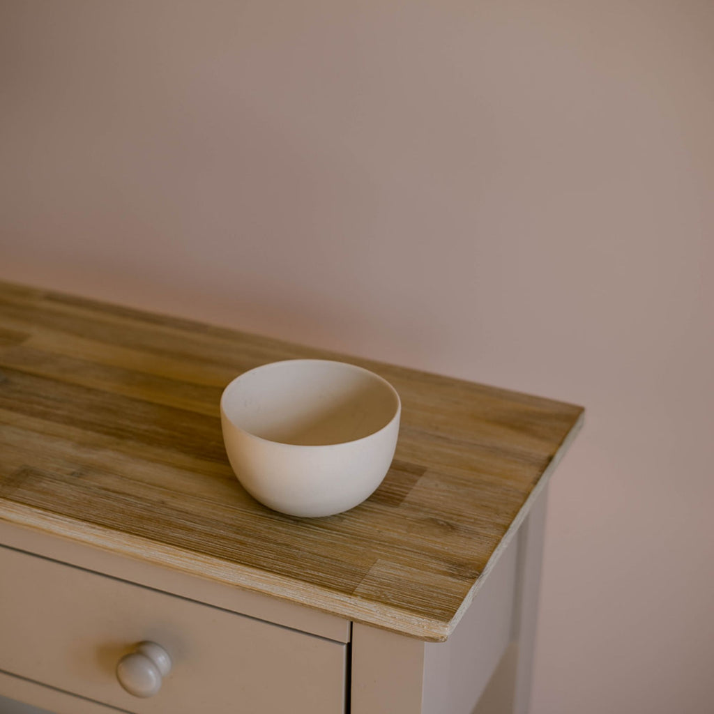 The Little Ceramic Bowl in Moon